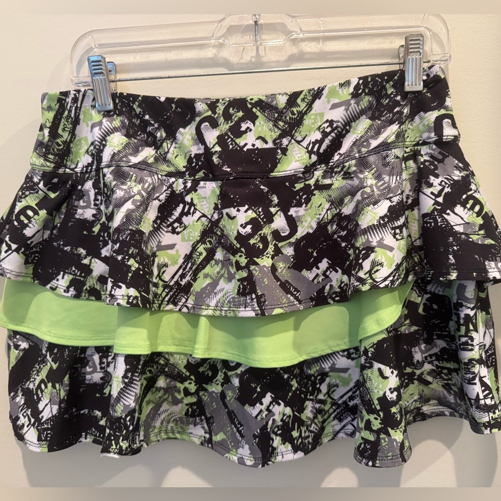 Graphic Black and Green Skirt